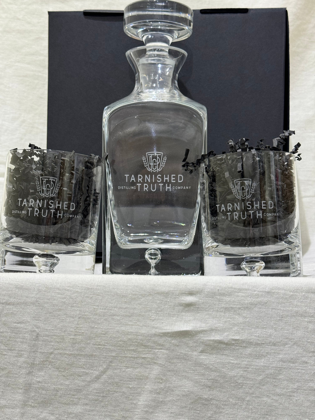 Deluxe Square Decanter Set - Tarnished Truth